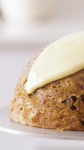 35 shares | Cut down time in the kitchen with this microwavable Christmas pudding! Simple to make, but still tastes delicious and ready to serve in under an hour! | Copha | Facebook