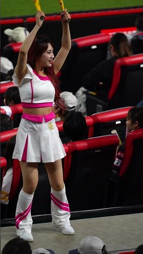Honeys Yi-xin [2026 Opening Series] Final Inning Hero Stage Performance (3/29/2026) #hawkshoneys ...