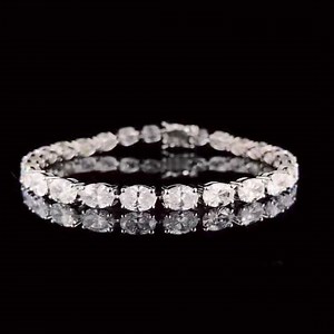 Big live shopping video 1 hour !!!! See y’all at 3 pm central for our huge shopping video! 3 lucky ladies will win $100 cash each ! | Memes Treasures Sales and Authentication Service