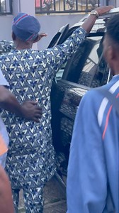 Juju music artist are well recognized and make money more than Fuji artists ✅ meet Idowu Santana 🙌 an Ibadan artist that enter USA 🇺🇸, Canada 🇨🇦 and United Kingdom 🇬🇧 to sing with and make good money without noise pollution 😂 #NigeriaMusicChart #nigeriamusic #idowusantan #mcbokujaka | Mc-Bókújàkà