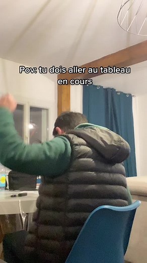 J’ai jamais compris pk toujours a ce moment la j’avais une gaule sa race