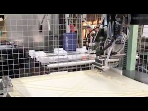 3軸によるインサートナット埋め込み（圧入）装置