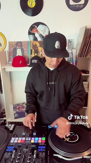 Mastering DJ Scratching Techniques for Beginners