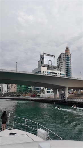 فيديوهات أنشأها LieCW (@lie.cw) باستخدام party 4 u - ㅤ