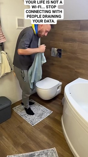 6.7K views · 58 reactions | BE LIKE WI-FI CONNECT WITH PURPOSE AND DROP WEAK CONNECTIONS. #mrphuthivibes #fypシ゚viralシfypシ゚viralシalシ #funnymoments #motivation #motivationalquotes #funnyreels | Mrphuthi Vibes | Facebook