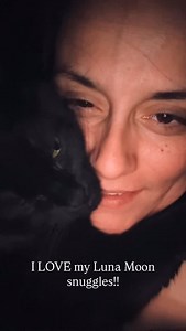 12 reactions | Who doesn’t love cat snuggles!??! #fypシ #happy #petlovers #catsofinstagram #cat #snuggling #kisskiss #lesbian #single #petsitter @vpaws4love | V-Paws 4 Love | Facebook