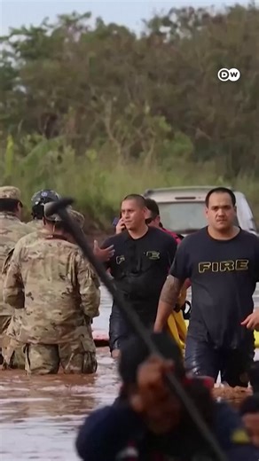 Cyclone floodwaters submerge parts of Hawaii
