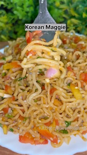 Spicy Korean Maggie Recipe |Korean-Style Maggie | #shorts #maggie
