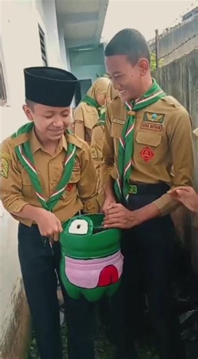 𝗠𝗘𝗠𝗕𝗨𝗔𝗧 𝗞𝗘𝗥𝗔𝗝𝗜𝗡𝗔𝗡 𝗗𝗔𝗥𝗜 𝗕𝗔𝗛𝗔𝗡 𝗕𝗘𝗞𝗔𝗦 & 𝗕𝗨𝗗𝗜𝗗𝗔𝗬𝗔 𝗧𝗔𝗡𝗔𝗠𝗔𝗡 𝗣𝗔𝗡𝗚𝗔𝗡 (𝗦𝗔𝗪𝗜) #masuksmpmuhtahfidz #smpmuhsltg