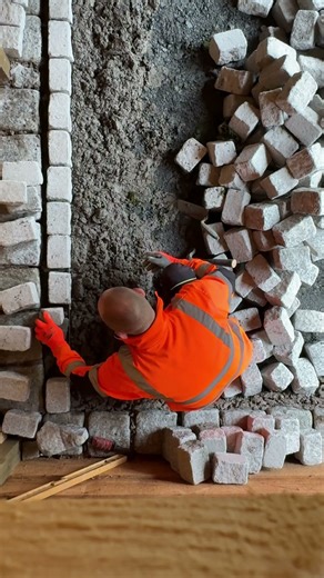 Laying cobbles for a shed base - Part 1!