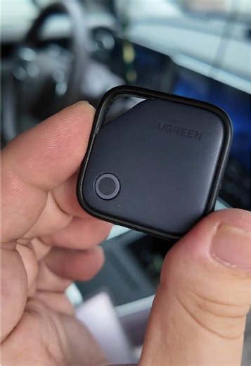UGREEN Smart Finder 4-Pack — Thin Vehicle Trackers, 2-Year Battery