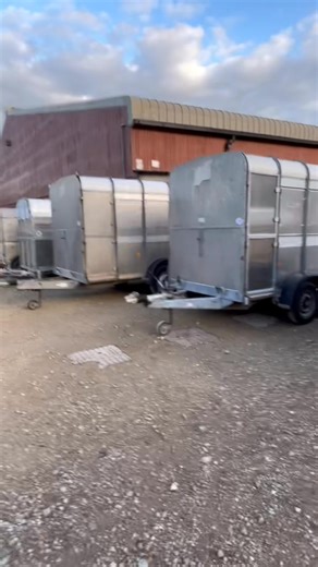 Come and see what’s in our Farmers' Autumn Collective Sale of Agricultural Machinery & Equipment 11am this Saturday 25th October 2025 📍Louth Livestock Market, London Rd, LN11 9HF. View in person tomorrow Thur & Fri 10am - 6pm & from 8am on the day of the sale plus bidding on MartEye. CATALOGUE: https://www.masonsandpartners.co.uk/pages/entry-forms#/ #machinerysale #machineryauction #auction #farmsale #supportingfarmers #auctionmart #livestockequipment #agriculturalmachinery #machinerysales #lin