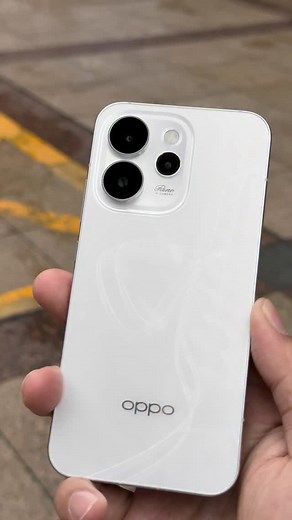 64K views · 1.9K reactions | OPPO Reno 15 Camera Test: Can the Periscope Lens Beat the Flagships?  | Tech Cave | Facebook