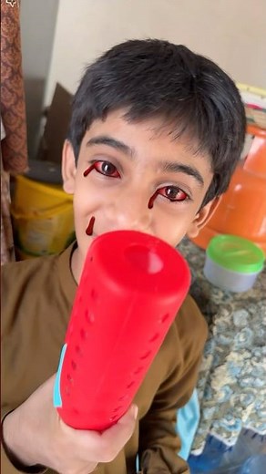 Duckling saves seriously injured cat 🐈💥#DuckRescue #CuteAnimals #animalrescue