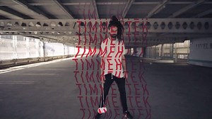 #poi #practice Finally finding a lil time to train again! here's to more of that. See you at my Timmehtek Poi Masterclass California and at Quasar Festival Both comin up REAL SOON! Music : Glume and Phossa - Buried - Hatchet | Timmehtek