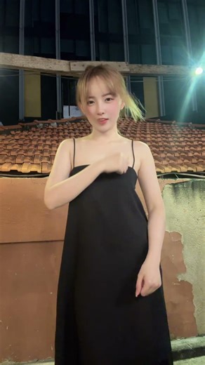 Có chăng Em vẫn đang chờ đợi anh || Nguyễn Nhân Music