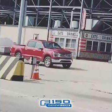2021 Ford F-150 3.5L Powerboost Hybrid vs Ram 1500 Hemi E-torque -- Towing Race