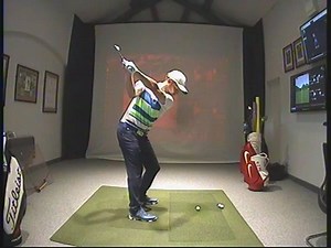 The swing of Euro Pro Tour player Mike Bedford is looking really good. The club is starting to shallow out nicely going back and matching the shoulder plane along with the hips rotating back. This is producing tight 1 yard cuts and giving him lots of space. | Dan Whittaker Golf