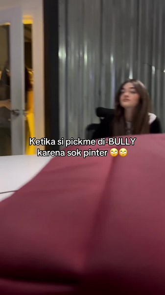 Ngerasa bersalah banget :(( #pickme #class #studytok #siswa #drama #dramatiktok #dramaqueen #mahasiswa #bully #bullying #prof #dosen #anaksma #mahasiswaakhir #blackbox #fyp #fypシ゚ #viral