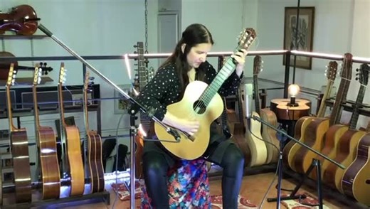 Silvana Saldaña on Instagram: "Fragmento del Aire norteño de Maria Luisa Anido. Grabado en Guitarra a la carta. Video completo acá 👉https://youtu.be/F-5zhS2PVEk?si=Q7h82TA-KnNTxNz0"