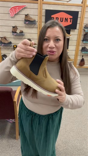 💪Got some boots almost as strong as the working ladies out there!💪 🛠️Just got ladies Brunt work boots in the Ohman! This all leather, composite toe work boot is perfect for any conditions and for all day wear!🛠️ 👷‍♀️Keep up with our Facebook for more Brunt updates coming soon!!👷‍♀️ #bruntworkwear #bruntboots #brunt #marshalltown #shoes #Iowa #workboots | Brown's Shoe Fit Marshalltown