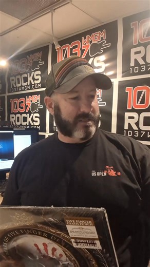 Bonus albums to win this morning | MGM Morning Show | Facebook