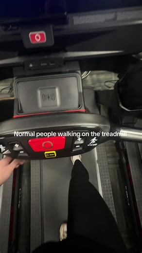 Hilarious Treadmill Fails While Looking at Phone