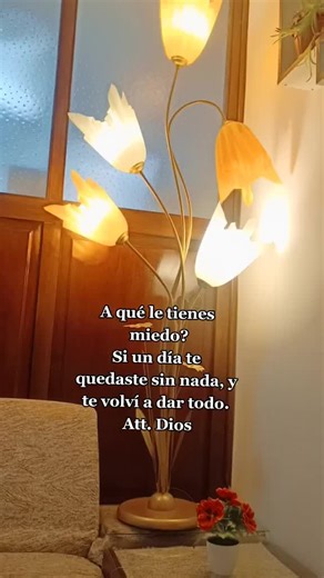 Unique Floor Lamp Design for Cozy Interiors