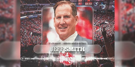 Jeff Smith joins men’s basketball broadcast team