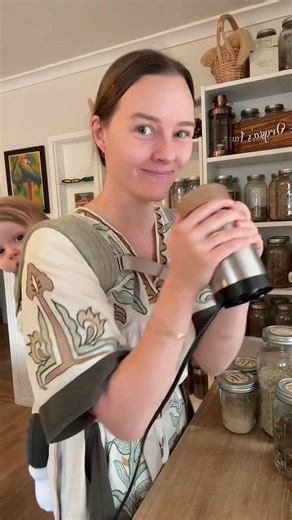 “No poo” shampoo recipe with Shikakai for my granola girlies