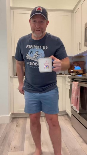 67K views · 3.1K reactions | A little Saturday morning start 列廉黎捻囹‍⬛ #saturday #saturdaymorning #vibes #rockin #robin #birds | sealionbryan | Facebook