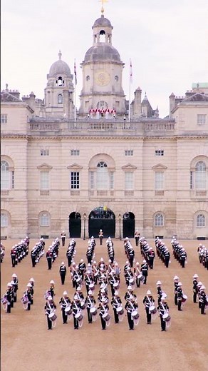 The Bands of HM Royal Marines Beating Retreat #royalmarines #militarymusic #london