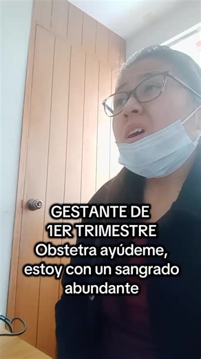 HEMORRAGIA DE LA PRIMERA MITAD DEL EMBARAZO *EMBARAZO MOLAR/ ENFERMEDAD TROFOBLASTICA DEL EMBARAZO* Video explicando el tema disponible: @Ana Elisa ☺️🤓👩🏻‍⚕️ Una complicación extraña producto de la degeneración de la placenta provocando un crecimiento tumoral benigno. Aunque también tiene sus formas malignas que son menos frecuentes. Tipos: - Mola total: ausencia de feto - Mola parcial: presencia de tejido fetal Signos y síntomas: - Sangrado uterino profuso - hiperémesis (náuseas y vómitos int