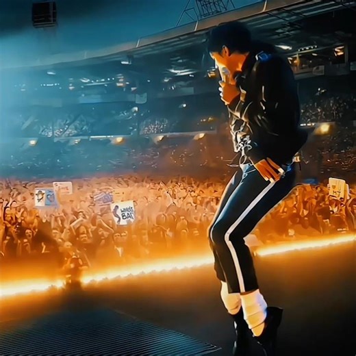 He did this WITHOUT social media. 👑 #MichaelJackson #Shorts