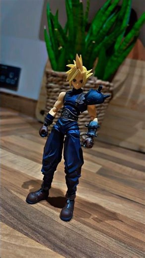 Bring Arts Cloud Strife Photoshoot 📸 - Favourite figure of 2024/2025. #ff7 #finalfantasy #fyp #ps1