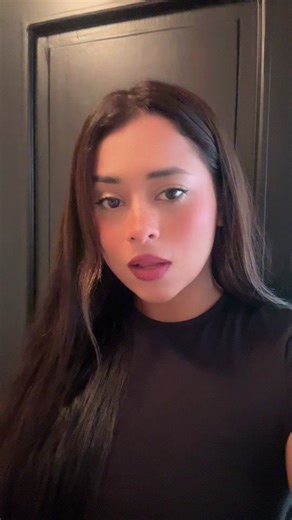 María Belén🌸 (@mabelmartillo_) - Mabel y la búsqueda de Mirabel: Un viaje divertido