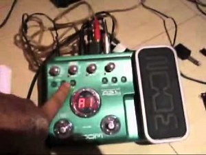 Pedal de efectos acústicos Zoom A2.1u
