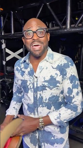 wayne brady brought the BOOM 💪