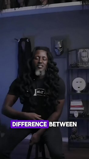 Understanding the Difference Between Interlocking and Crocheting