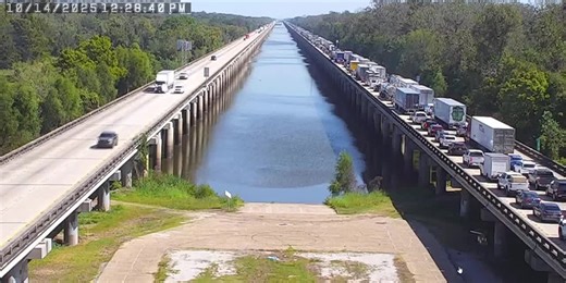 Heavy traffic on I-10 from Whiskey Bay to Ramah