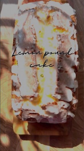 A quick lemon🍋 pound recipe ‪@karmaspace3‬