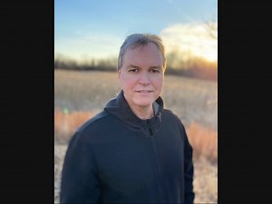 Psychic Medium Andrew Anderson Inspires And Coaches Clients