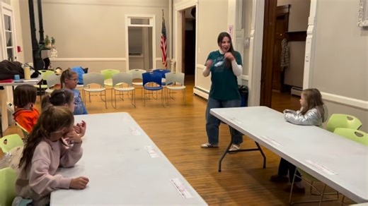 🤟🦅🌹💬 Our ASL Club Demo Class was so much fun! Our group of 8 learned to sign the Eagles Fight Song! They even wanted to challenge themselves by signing with our voices off! If your child wants to dive into the beautiful world of American Sign Language, ASL Club starts in January and spots are available now on the Conshohocken Community Center’s website! 📍529 Fayette St. Conshohocken, PA 19428 Suite 301 📱(610) 897-0620 💻 RosieSpeech.com | Rosie Speech