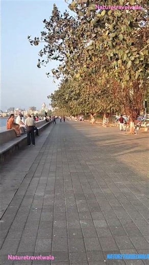 #mumbaibeach #bombay #beautifulpalace #travel #water #beach #beachvibes #travel #mumbaitouris