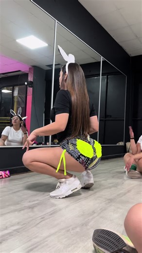 GeriHoops (@gerihoopstwerk) - Esta es la gran diferencia si la fuerza del golpe es desde el lumbar hacia arriba, o de la pelvis hacia adentro 😱