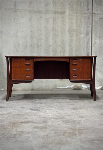 Refinished Vintage Mid Century Svend Aage Madden Danish Teak Floating Desk. Made in Denmark. - Etsy