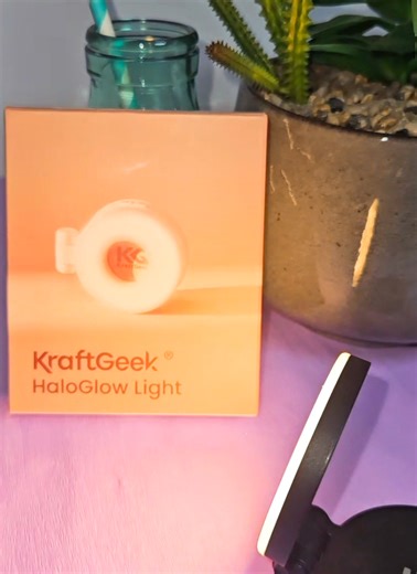 KraftGeek HaloGlow Magnetic Selfie Light LED Fill Light Compatible with MagSafe for iPhone 12-17 and Pixel 10, for Selfies/ Photography/ TikTok/Zoom Calls/Video Conference