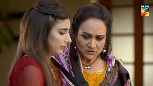 3.7M views · 94K reactions | Sheeda Aunty, Meera Ki Nazar Utar Rahi Hain! #HUMTV #Udaari #BestScene #UrwaHussain #FarhanSaeed #AhsanKhan | HUM TV | Facebook