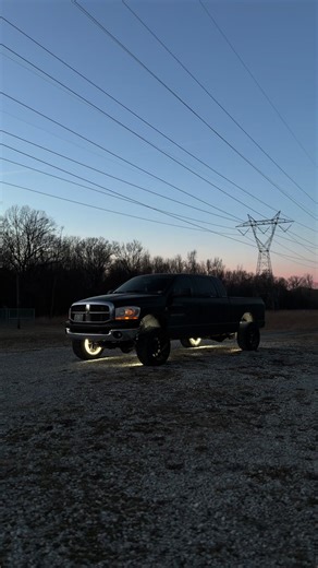 am_flickz👑🖤 (@am_flickz)’s videos with the hills overlapped - slowerr