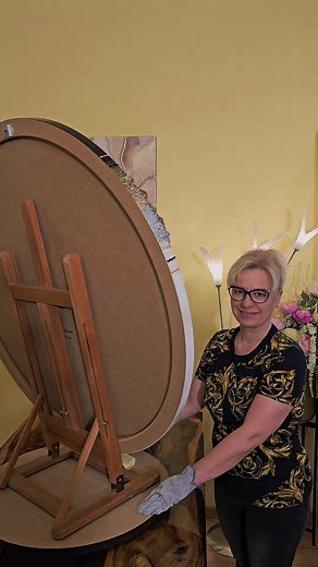 Zegar ścienny z geodek – naturalne piękno w twoim domu